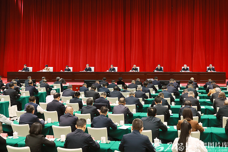 陈小江在自治区统战部长会议上强调 巩固发展壮大新时代爱国统一战线 汇聚建设社会主义现代化新疆的磅礴力量